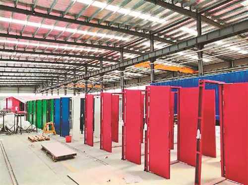 數(shù)讀重慶 大數(shù)據(jù)智能化賦能企業(yè)轉(zhuǎn)型升級(jí)，智能工廠引領(lǐng)產(chǎn)業(yè)變革新浪潮