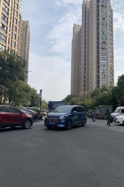 保利葉上海 一期公寓住宅 優點 不足,保利葉上海 一期公寓住宅 怎么樣,保利葉上海 一期公寓住宅 周邊房產中介經紀人評價